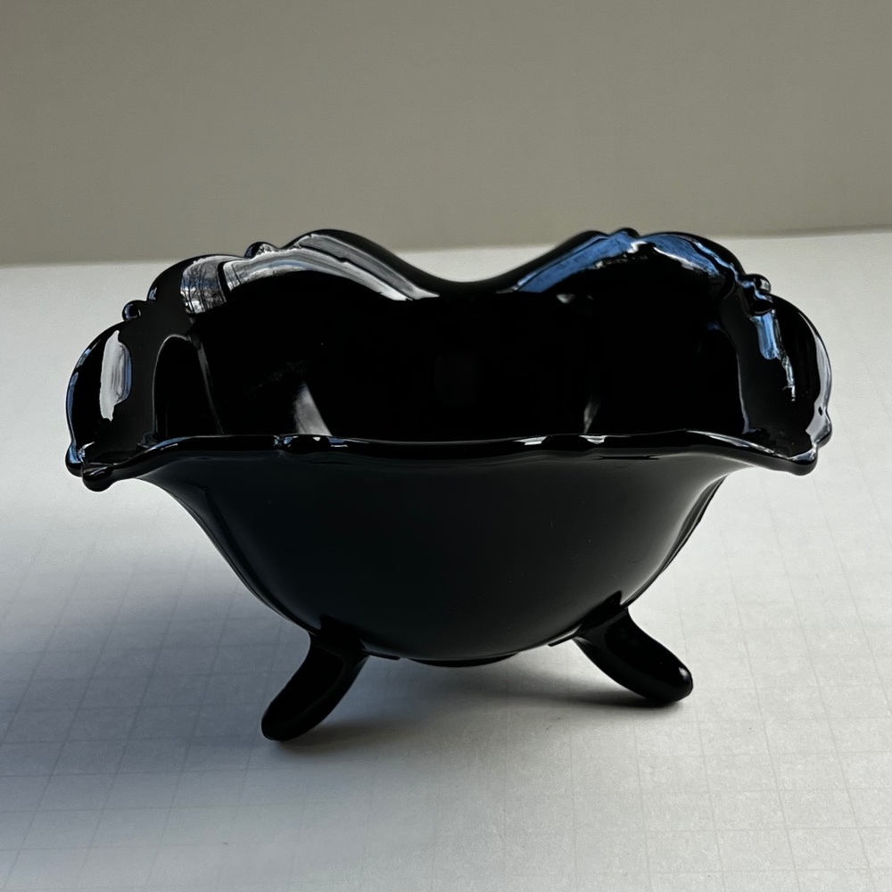 3-Legged Footed Mayonnaise Bowl
